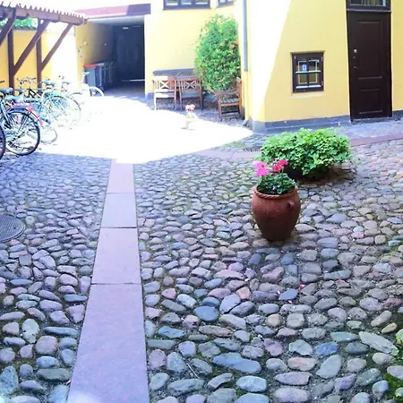 Apartment Modern Living In Historical Building *