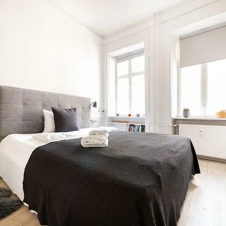 Apartment Modern Living In Historical Building Copenhagen