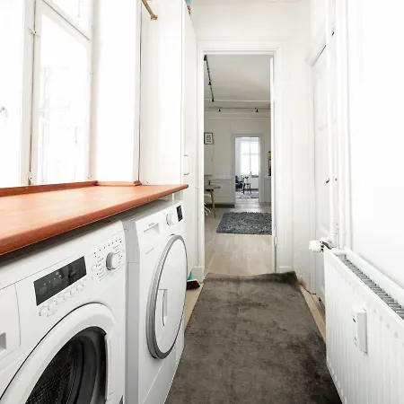 Apartment Modern Living In Historical Building *